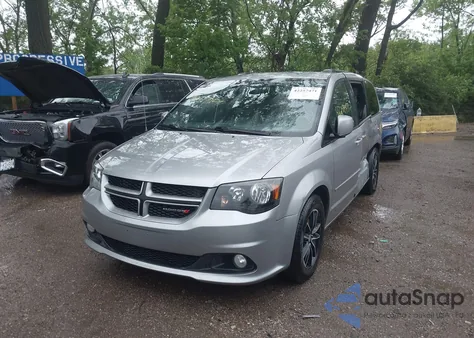 2017 Dodge Grand Caravan Gt из США, поврежденный, VIN 2C4RDGEG9HR671789